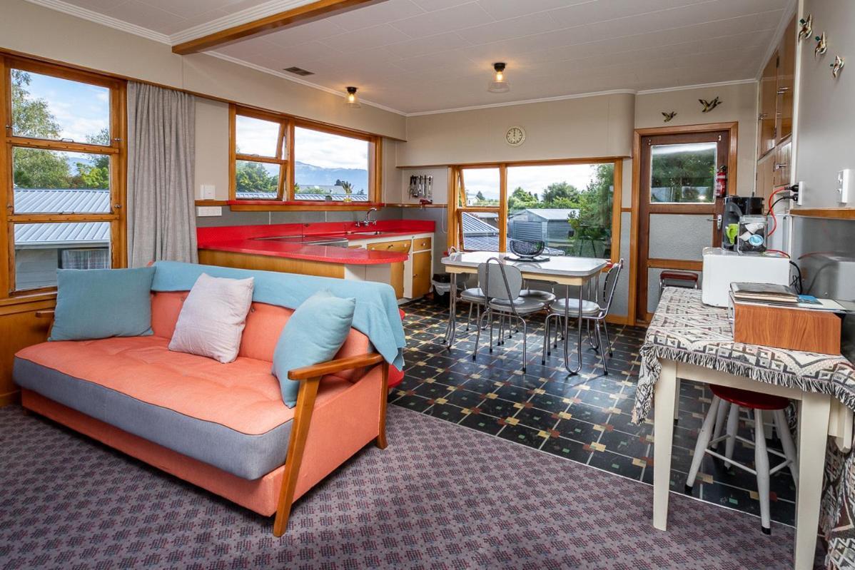 Grand View - Te Anau Holiday Home Exterior photo
